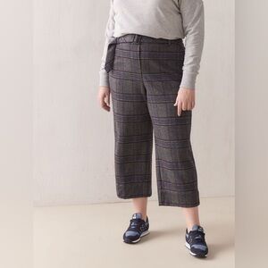 Addition Elle Cropped Plaid Pant Size 20​